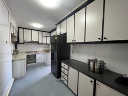 Blk 286B Toh Guan Road (Jurong East), HDB Executive #520641811